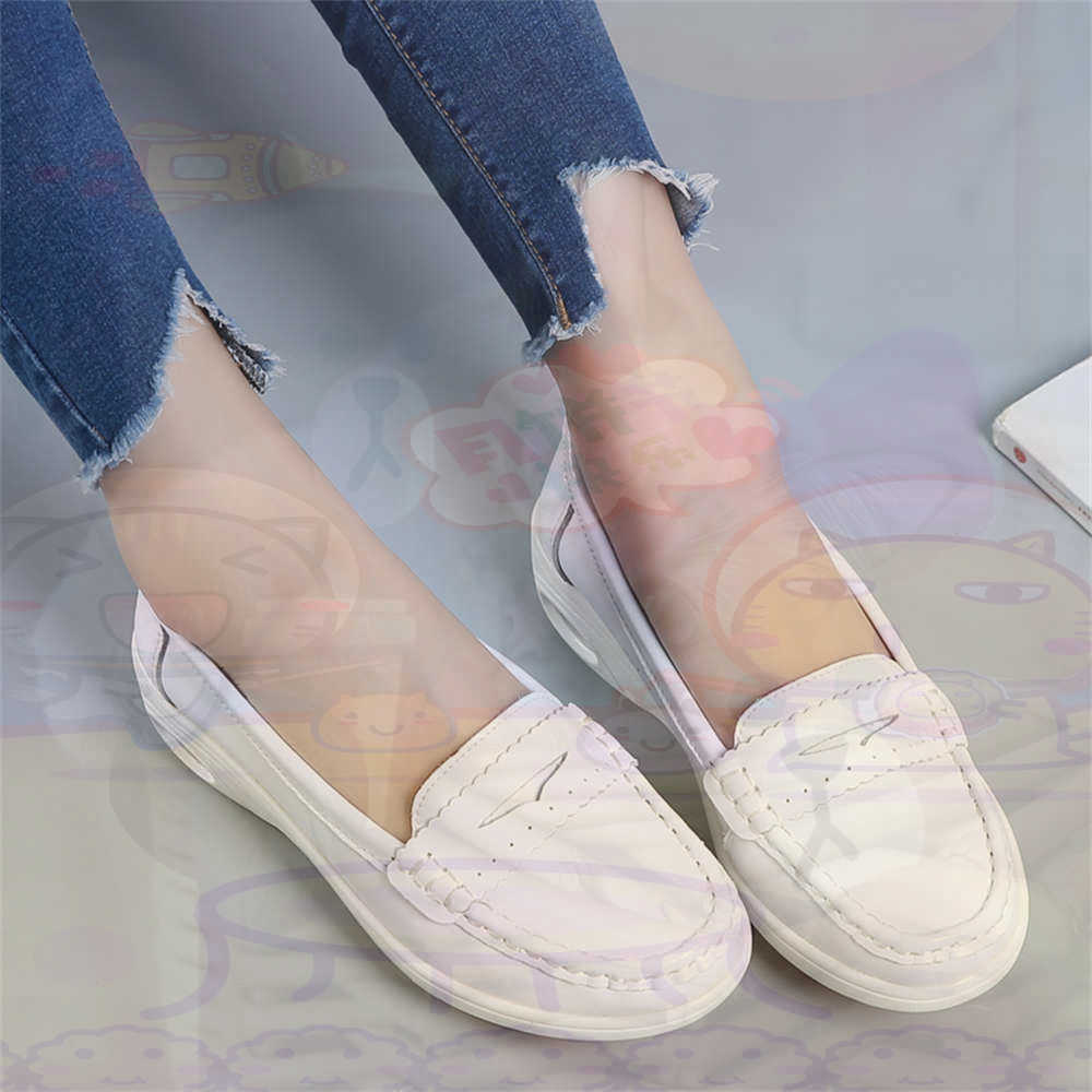 Tech Accessories Dropshipping - Miękkie wsuwane buty damskie w dużych