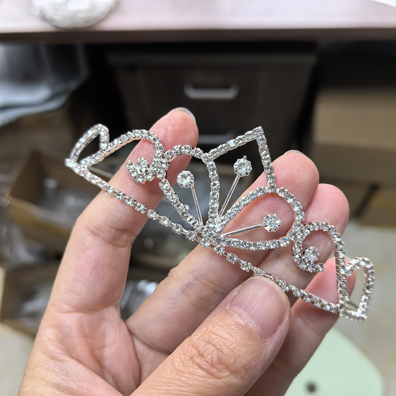 Srebrna Korona Ślubna z Cyrkon – Tech Hair Accessories recenzja i cena